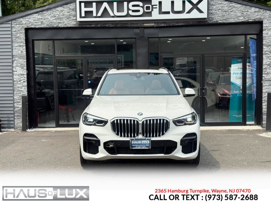 Used 2022 BMW X5 xDrive40i w/ M Sport Package image 6