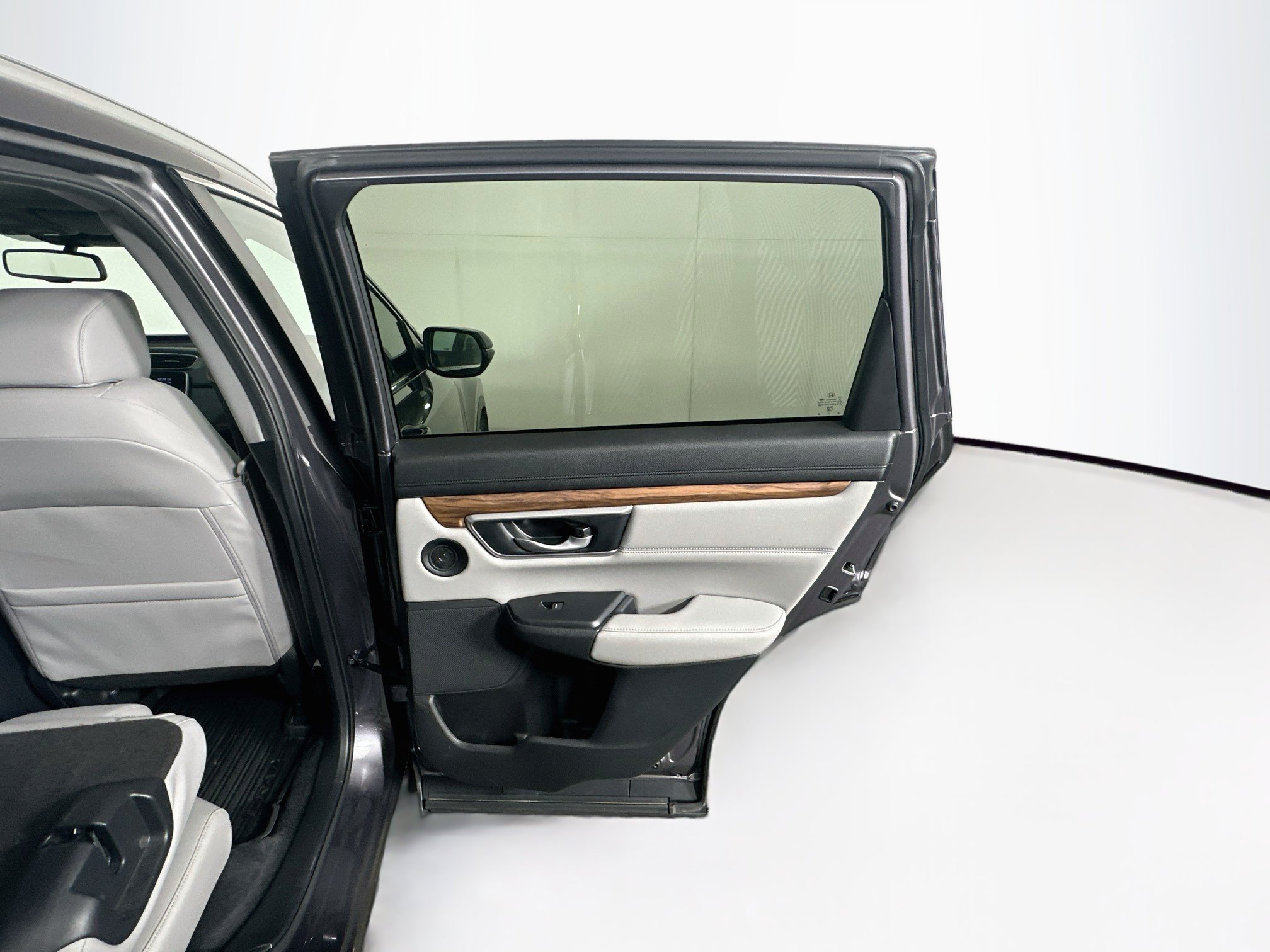 Used 2022 Honda CR-V Touring image 30