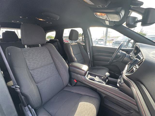 Used 2025 Dodge Durango GT image 9