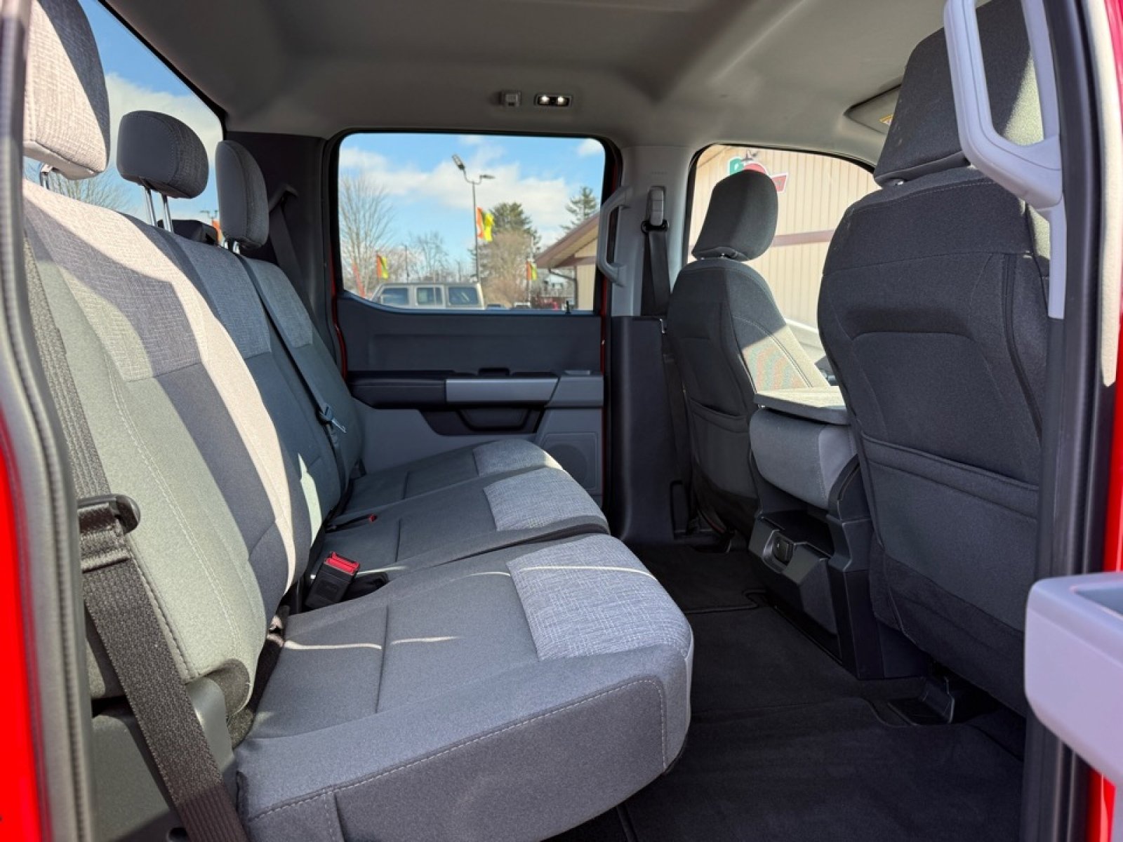 Used 2025 Ford F350 XLT image 15