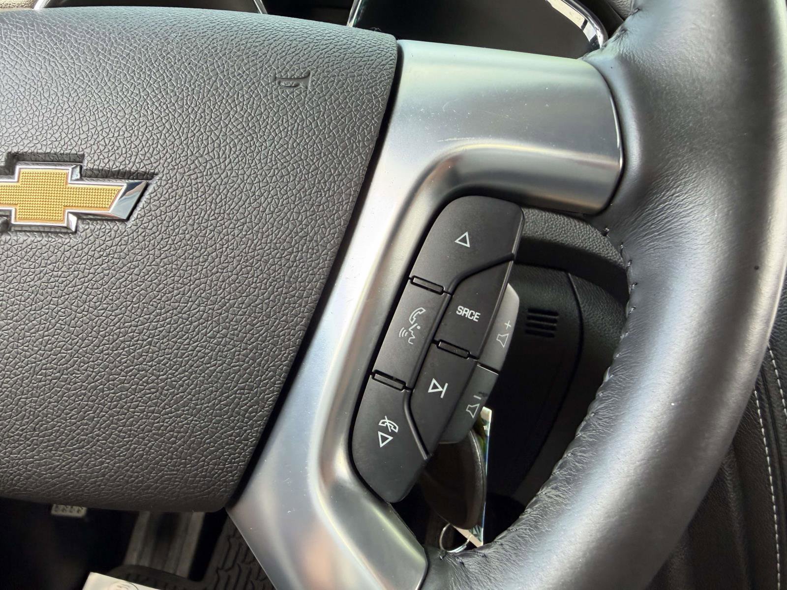 Used 2017 Chevrolet Traverse Premier AWD/4WD image 26