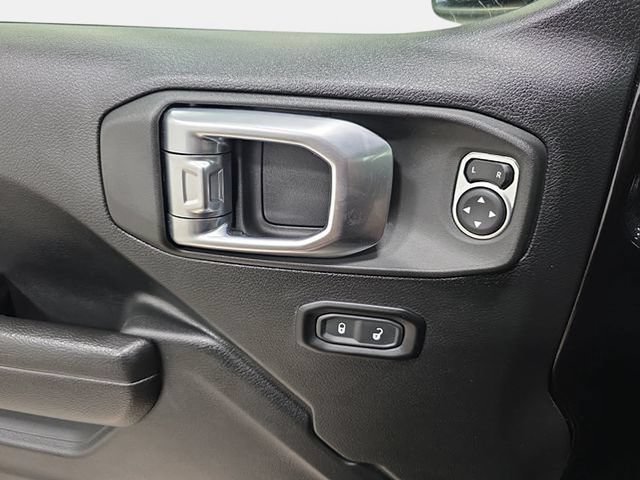 Used 2023 Jeep Gladiator Sport AWD/4WD image 27