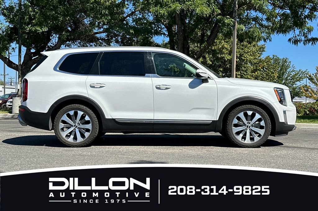 Used 2020 Kia Telluride S w/ S 8 Passenger Seating Package AWD/4WD image 3