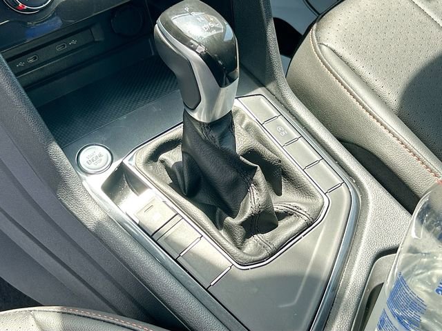 Used 2024 Volkswagen Tiguan Wolfsburg Edition FWD image 13