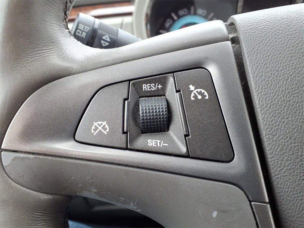 Used 2011 Buick LaCrosse CXS image 21