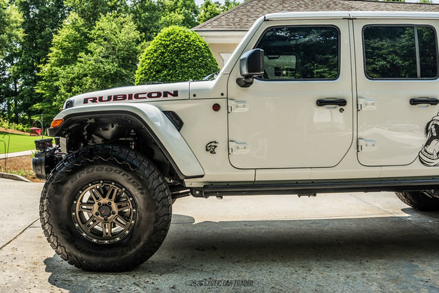 Used 2022 Jeep Gladiator Rubicon w/ LED Lighting Group AWD/4WD image 4