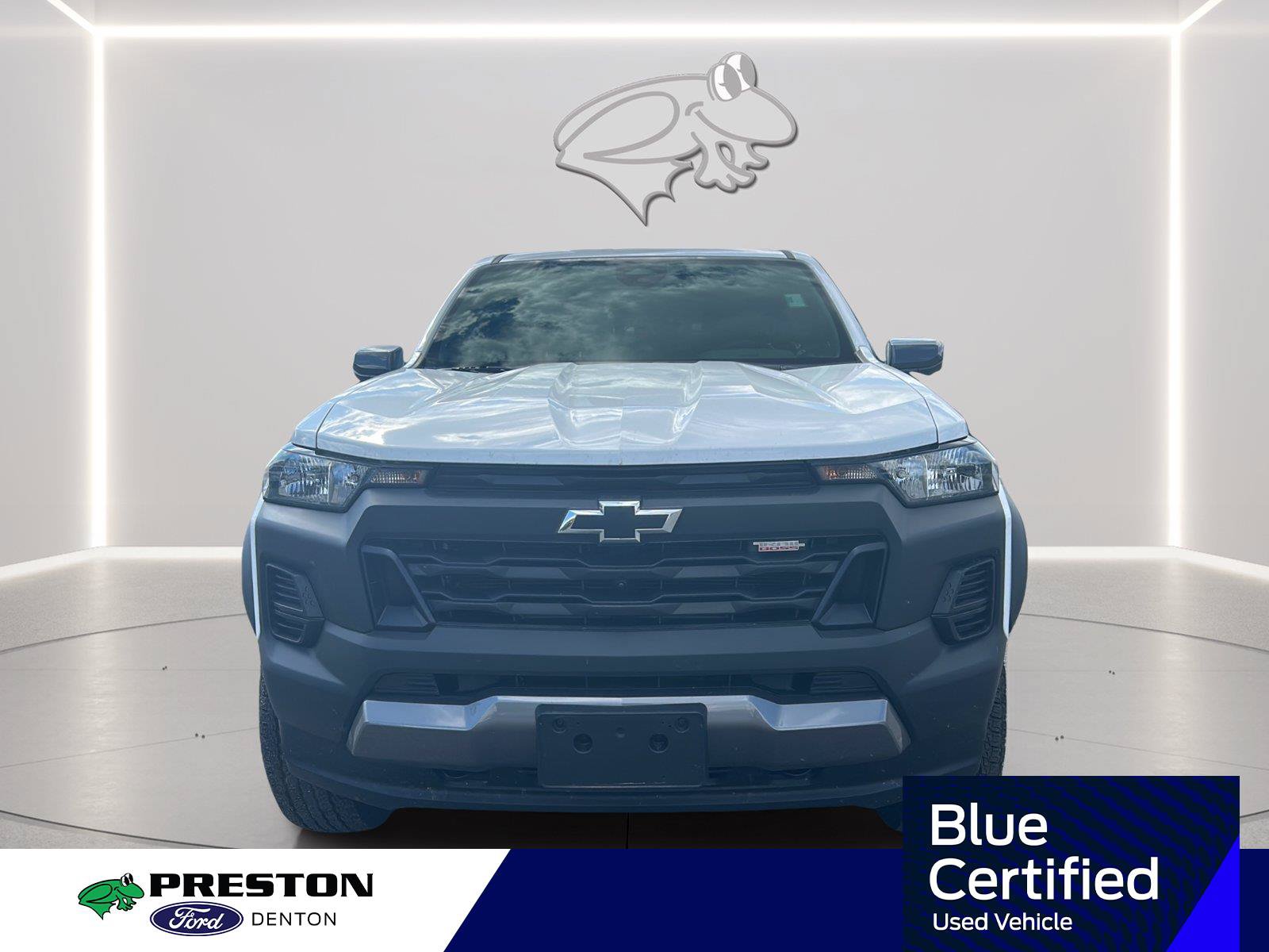 Used 2025 Chevrolet Colorado Trail Boss AWD/4WD image 9
