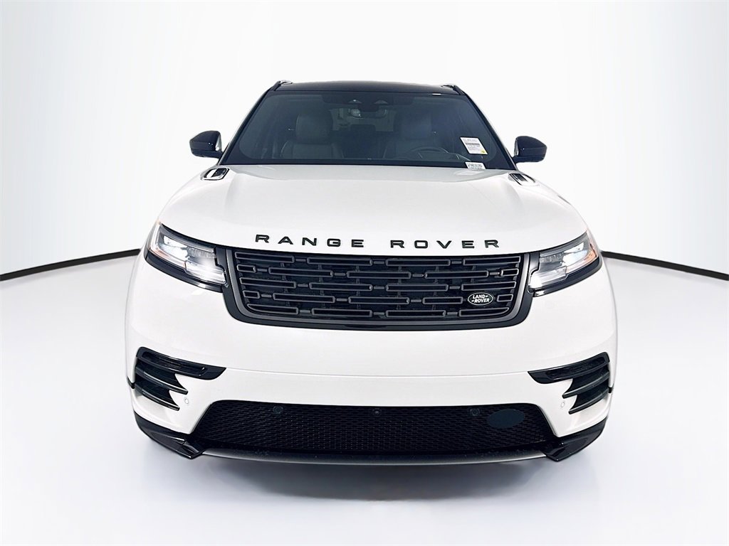 New 2026 Land Rover Range Rover Velar Dynamic SE image 2