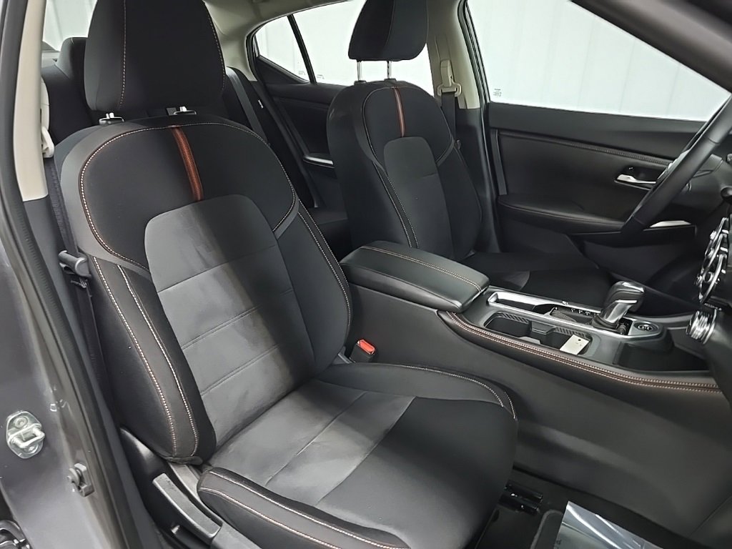 Used 2021 Nissan Sentra SR image 14