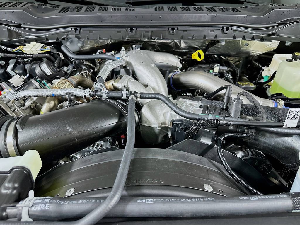 New 2026 Ford F550 4x4 Regular Cab Super Duty image 17