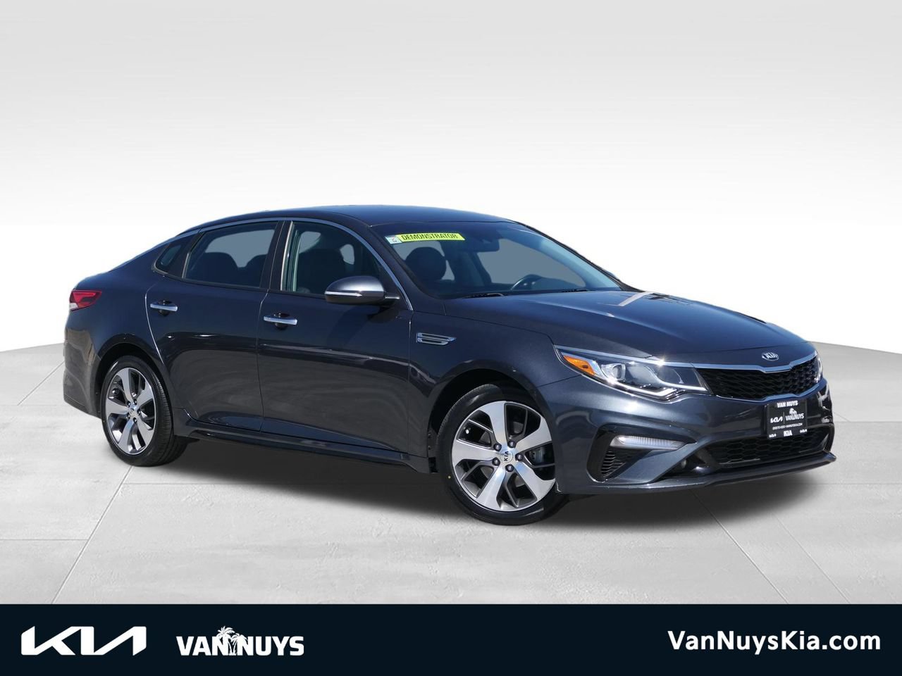 Used 2020 Kia Optima S FWD image 1