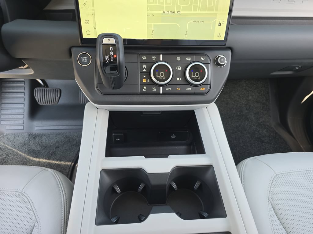 New 2026 Land Rover Defender 110 S AWD/4WD image 25