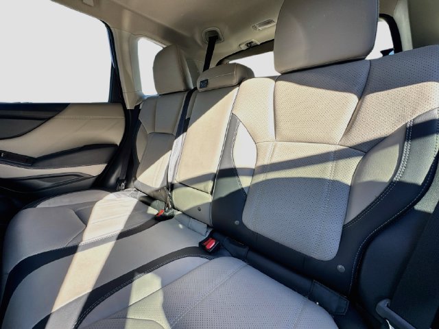 Used 2024 Subaru Forester Limited AWD/4WD image 29