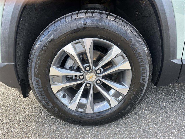 Certified 2025 Chevrolet Equinox LT w/ Convenience Package II image 12