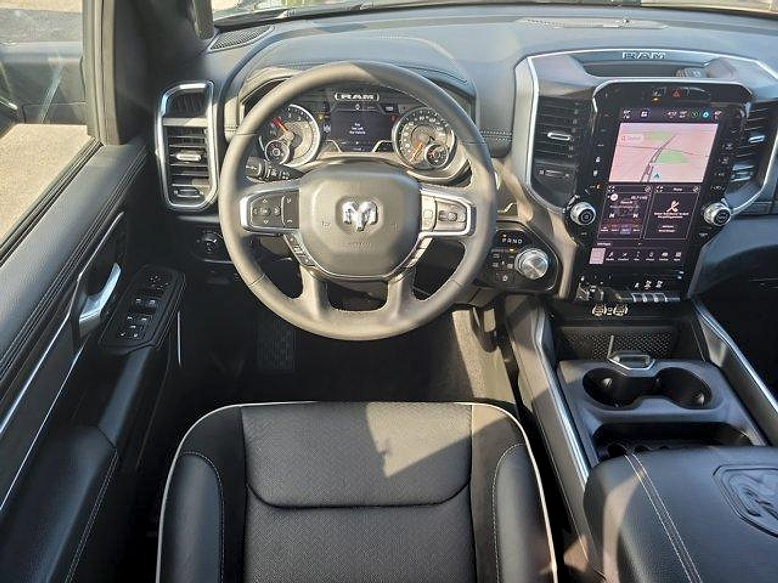 Used 2026 RAM 1500 Laramie w/ Laramie Preferred Package AWD/4WD image 17