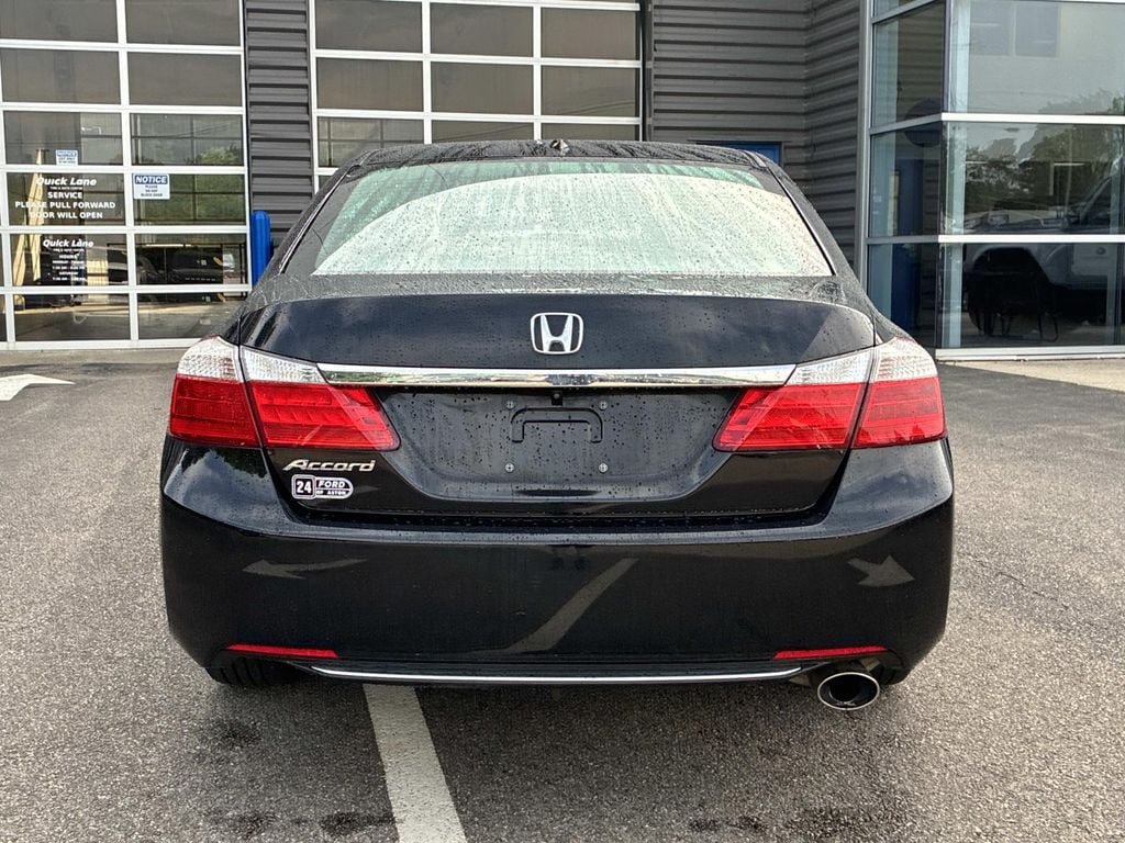Used 2015 Honda Accord EX-L image 6