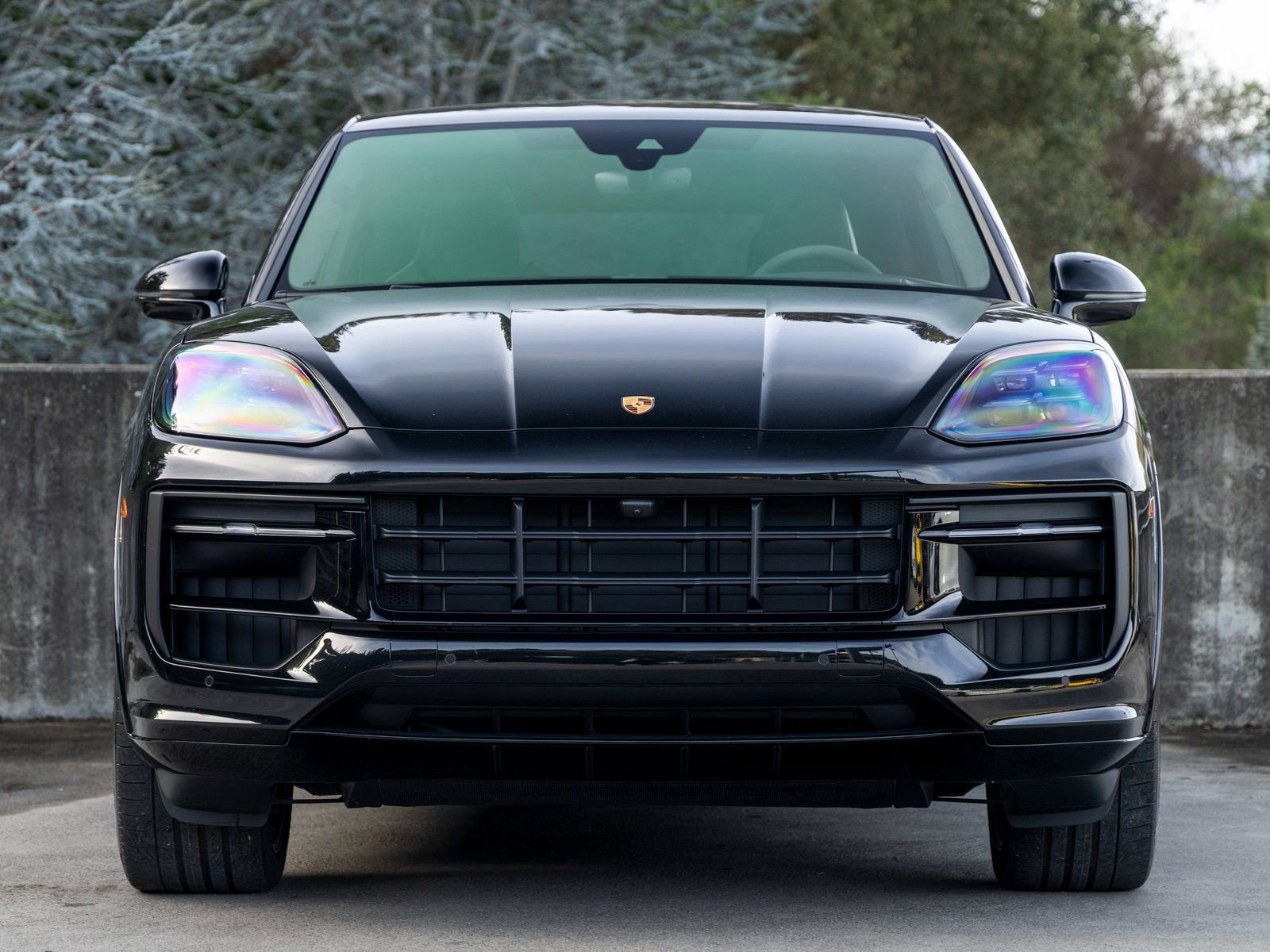 Certified 2025 Porsche Cayenne GTS image 8