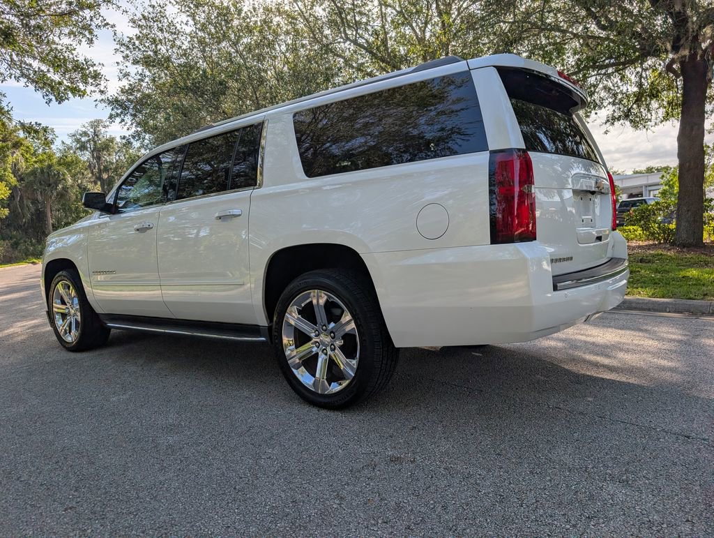 Used 2017 Chevrolet Suburban Premier image 6