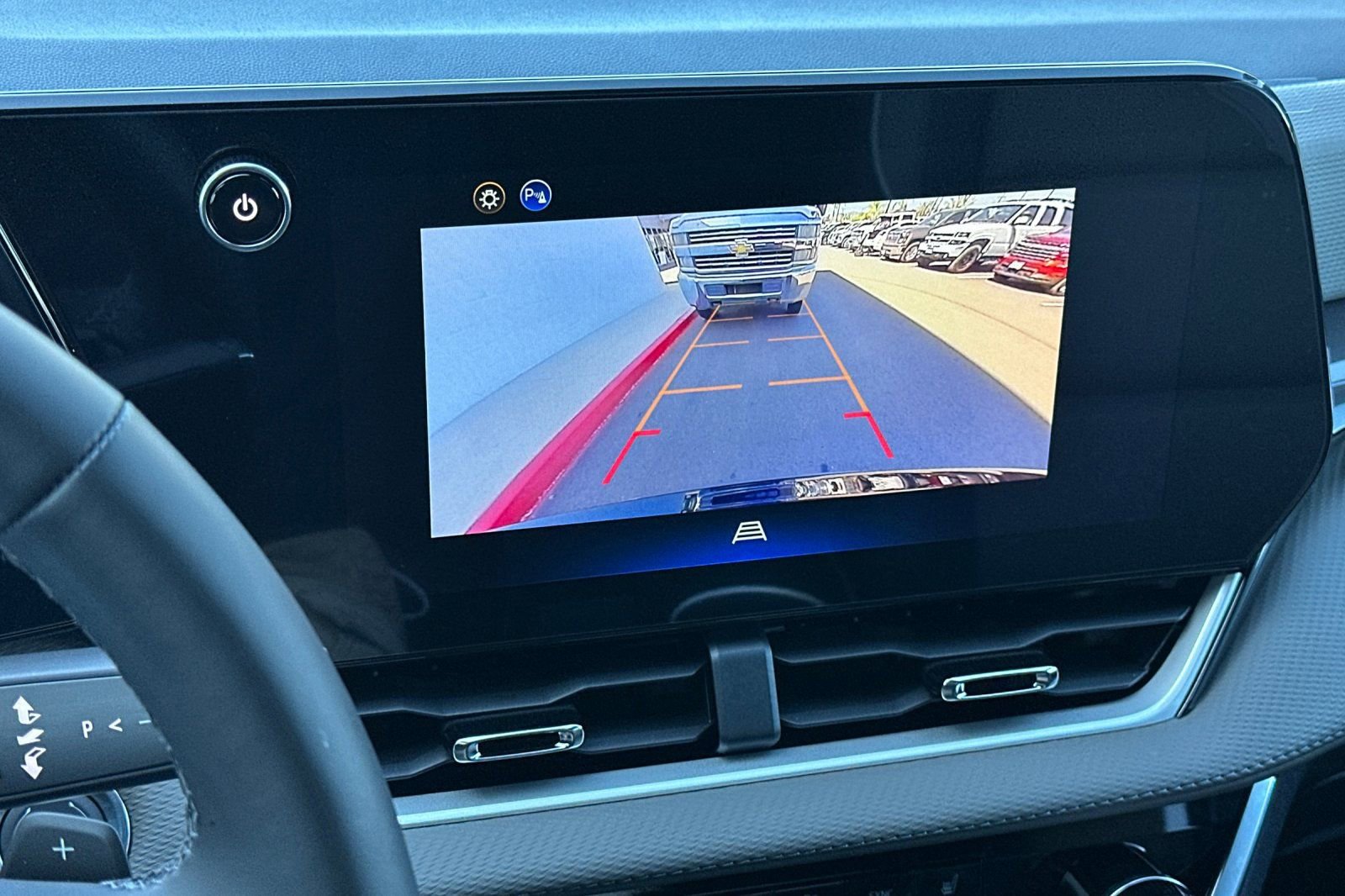 New 2026 Chevrolet Equinox LT w/ Convenience Package II FWD image 20