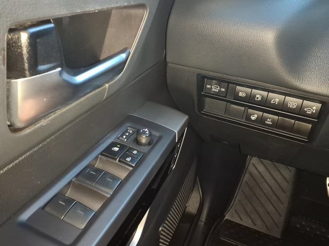 Used 2023 Toyota Sequoia Limited w/ TRD Off-Road Package AWD/4WD image 23