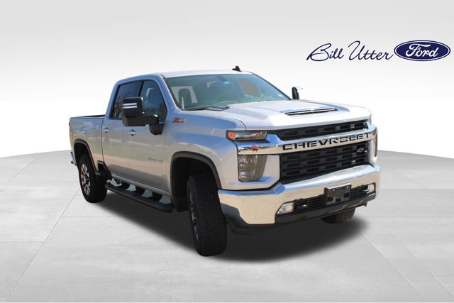 Used 2023 Chevrolet Silverado 2500 LT w/ Convenience Package image 3