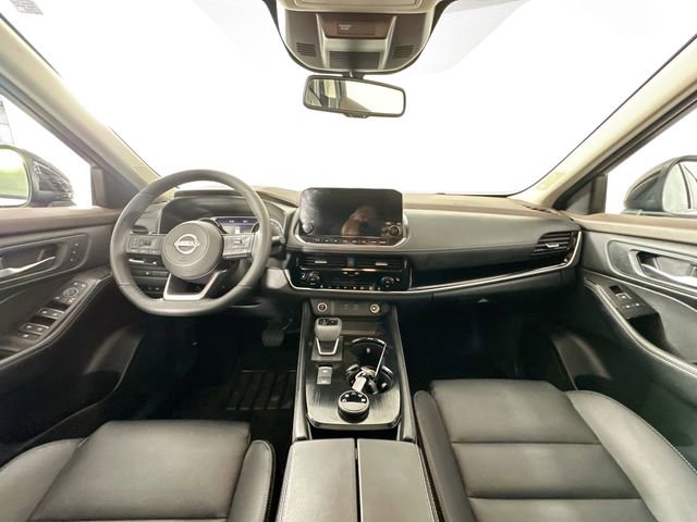 Used 2023 Nissan Rogue SL w/ SL Premium Package image 11