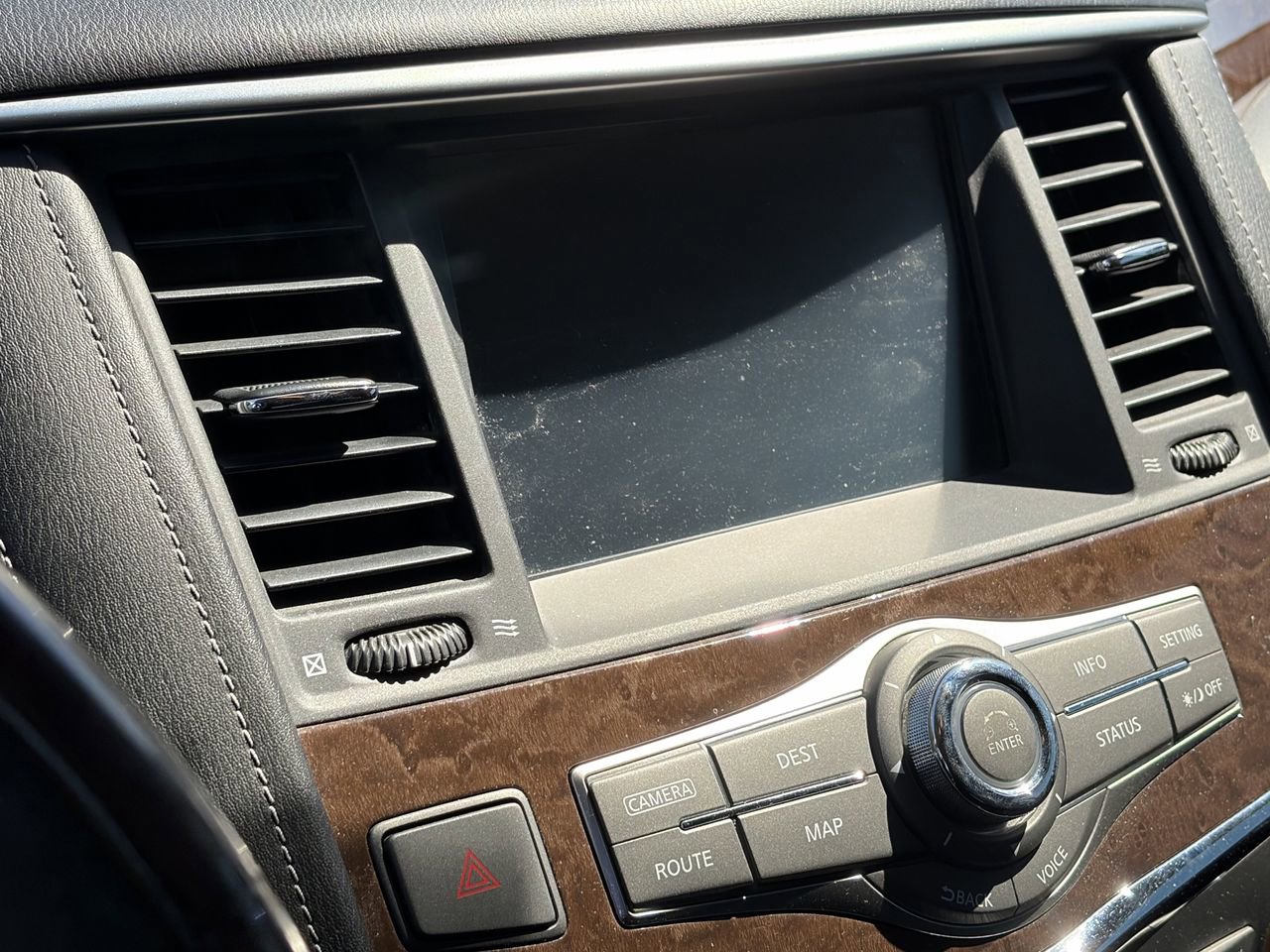 Used 2016 INFINITI QX80 2WD image 11