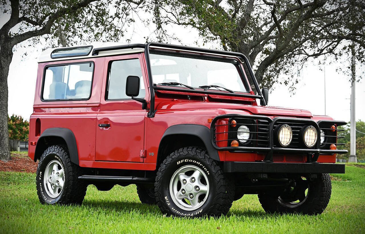 Used 1997 Land Rover Defender 90 AWD/4WD image 2