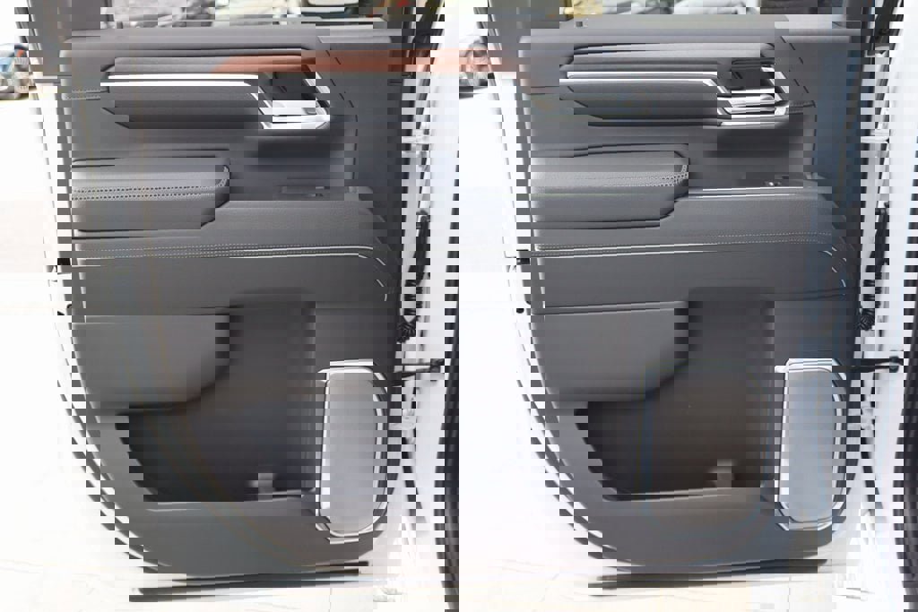 New 2026 GMC Sierra 2500 Denali w/ Denali Reserve Package image 22