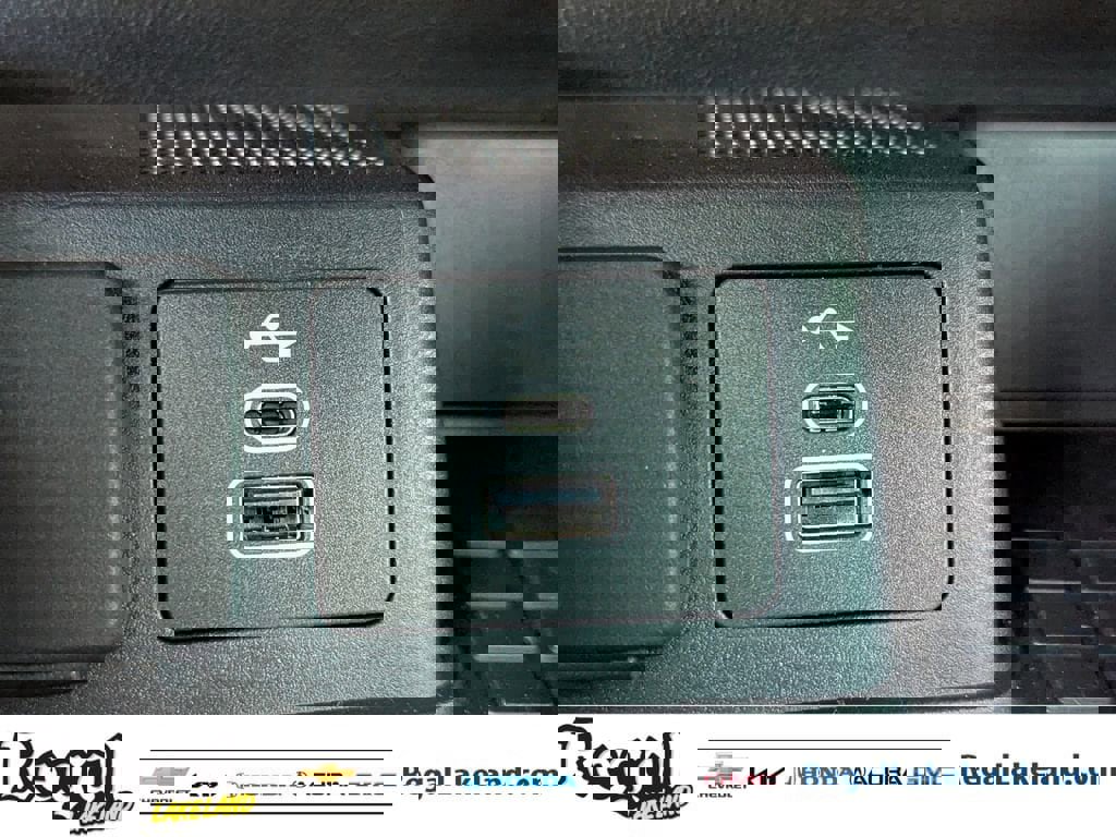 Used 2025 Ford Bronco Sport Outer Banks w/ Outer Banks Tech Package+ image 21