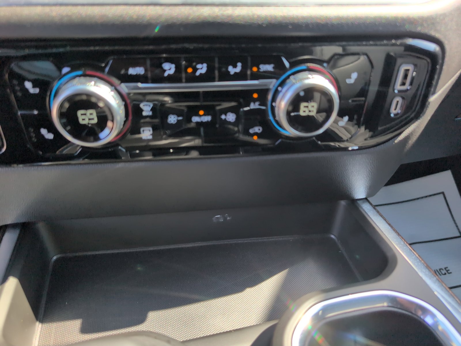 Used 2025 GMC Sierra 1500 Elevation w/ Elevation Premium Package image 27