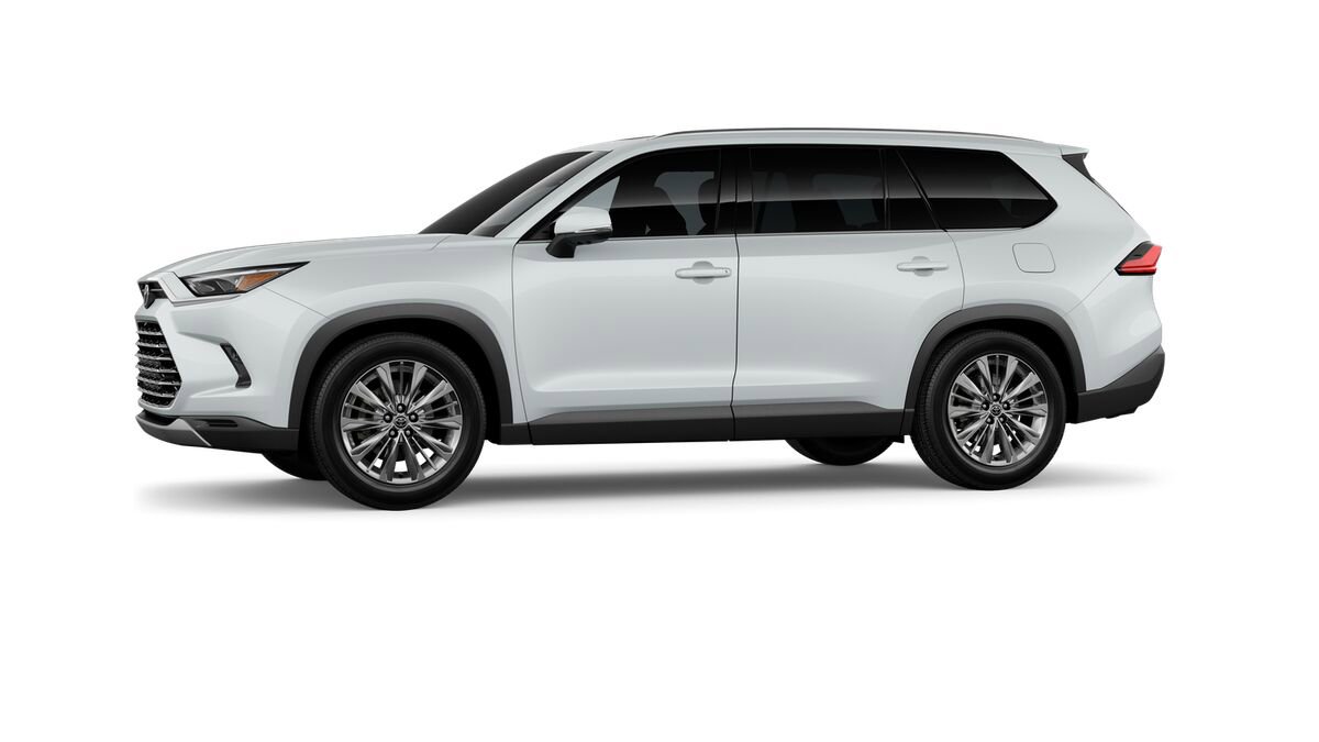 New 2026 Toyota Grand Highlander Platinum image 3