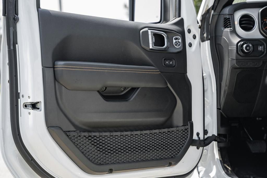 New 2025 Jeep Wrangler Sahara w/ Technology Group image 36