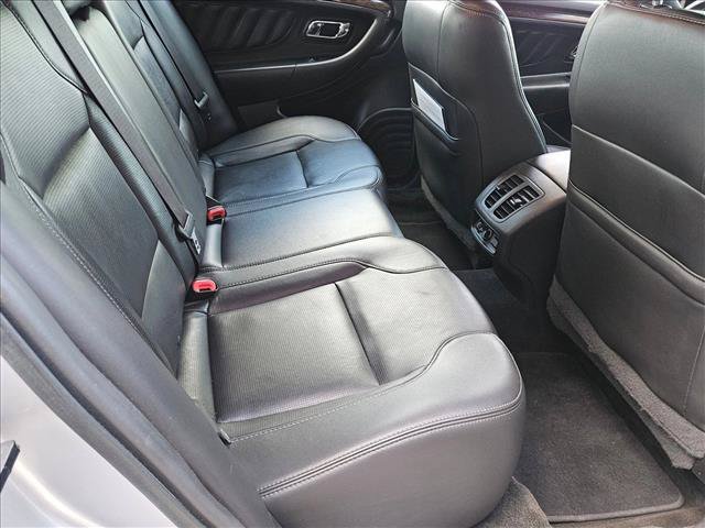Used 2017 Ford Taurus Limited FWD image 18