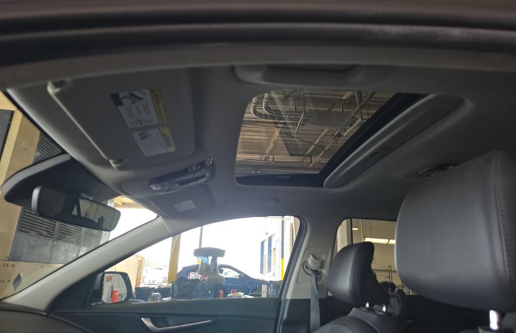 Used 2023 Kia Niro FWD image 44