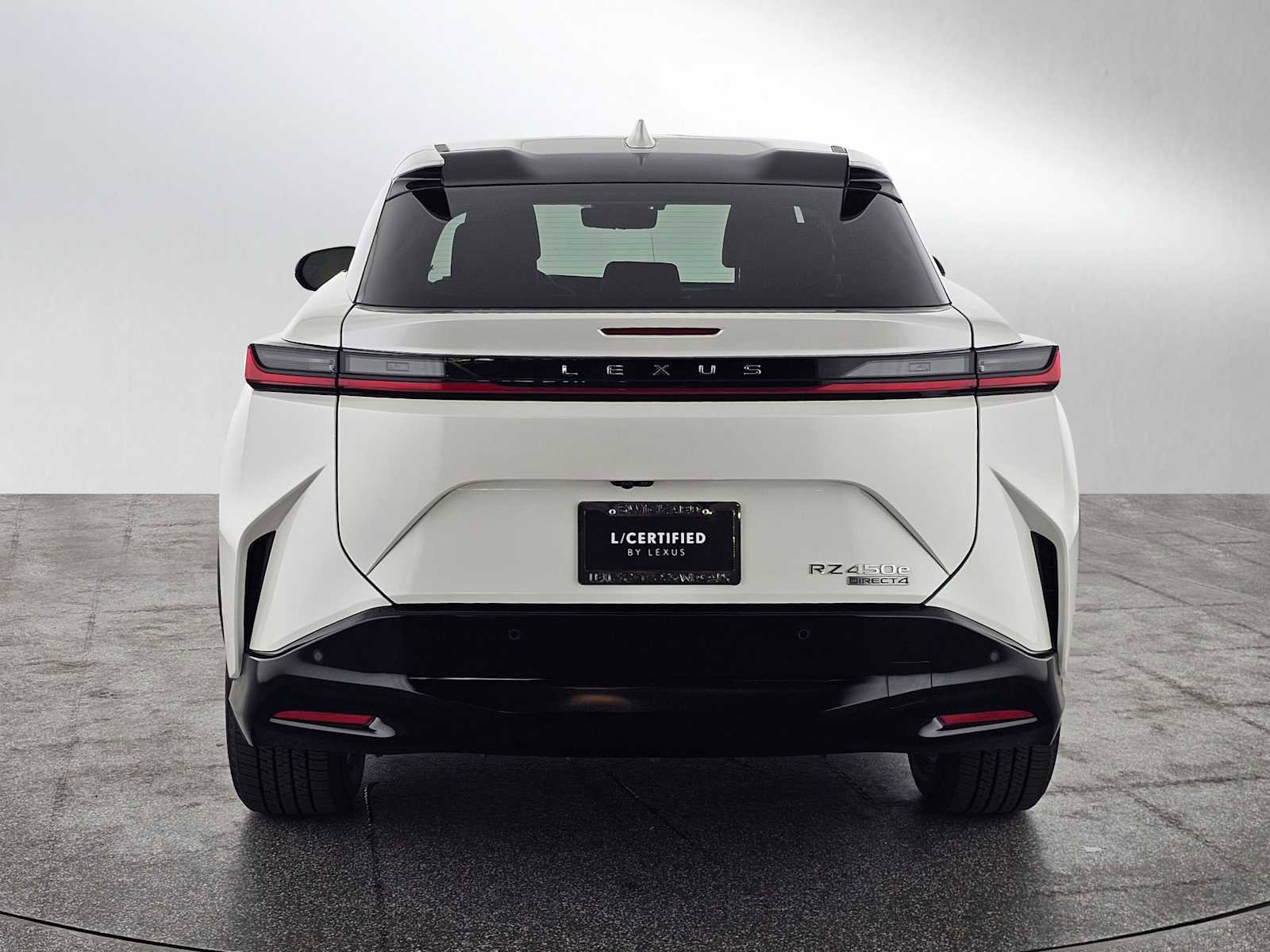 Used 2023 Lexus RZ 450e Premium w/ Technology Package image 4