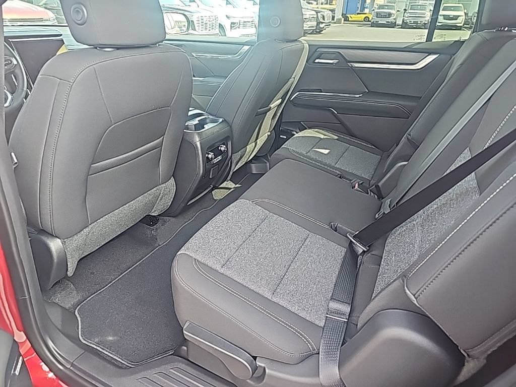New 2026 GMC Acadia Elevation AWD/4WD image 13