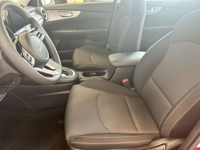 Certified 2023 Kia Forte LXS w/ LXS Technology Package FWD image 15