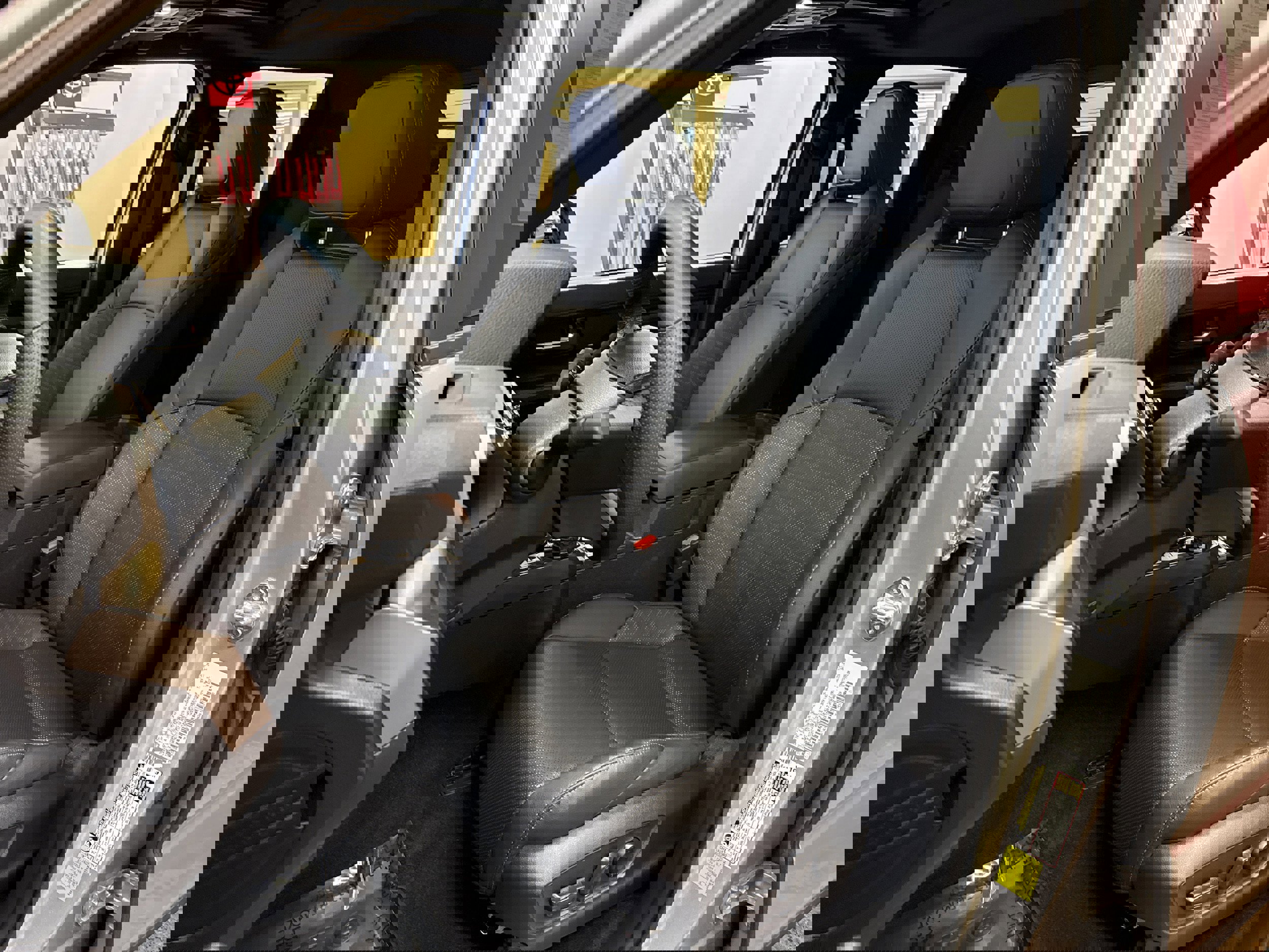 Used 2024 Toyota Tacoma TRD Sport w/ TRD Sport Premium Package image 28