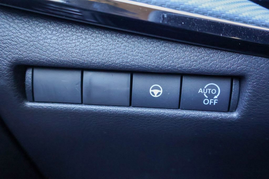 New 2026 Nissan Kicks SR image 15