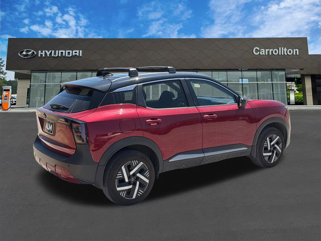 Used 2025 Nissan Kicks SV w/ SV Premium Package FWD image 5