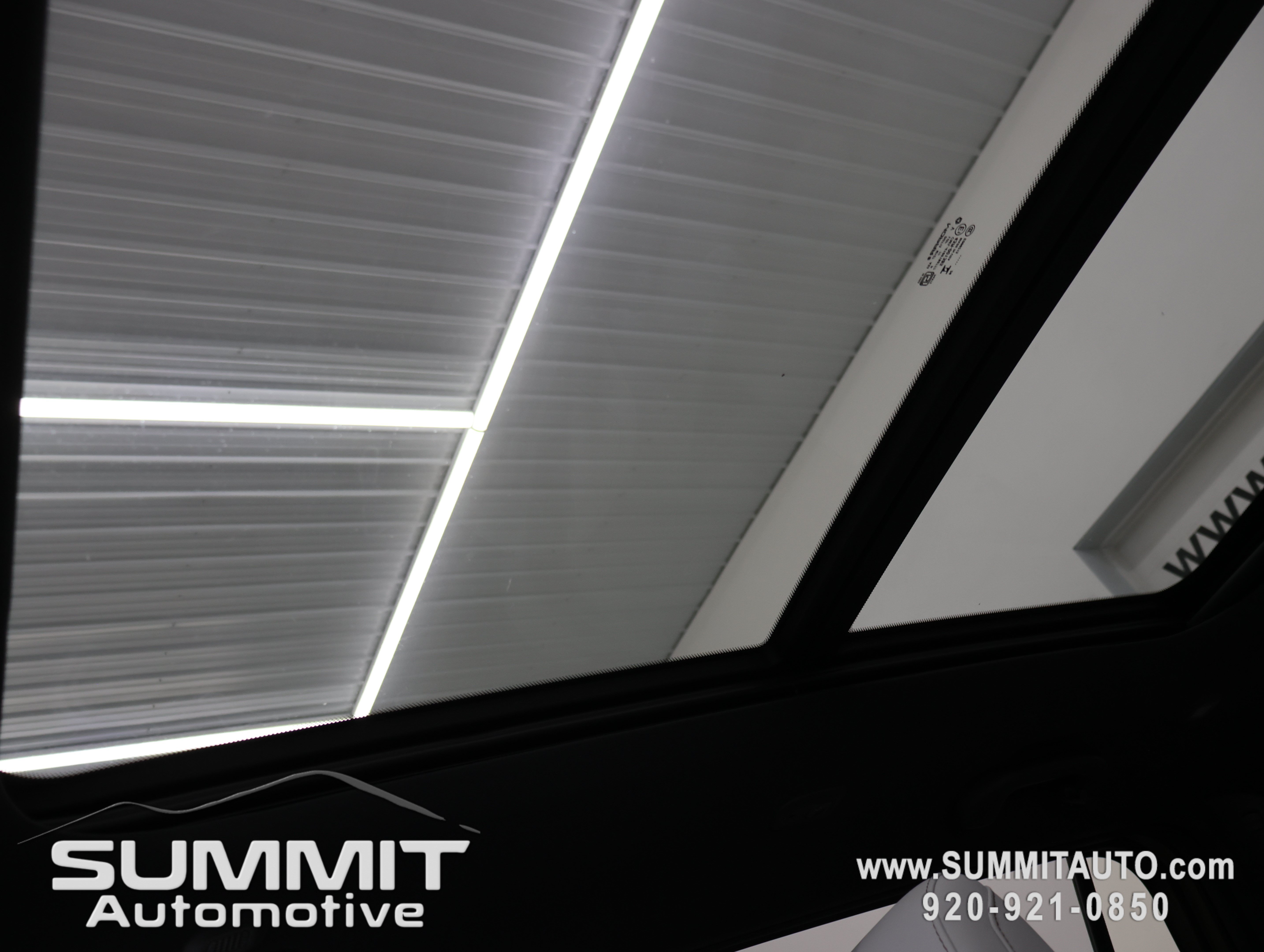 New 2026 Jeep Cherokee Limited AWD/4WD image 15