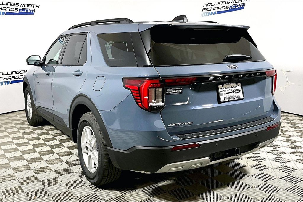 New 2027 Ford Explorer Active w/ Active Comfort Package RWD image 3