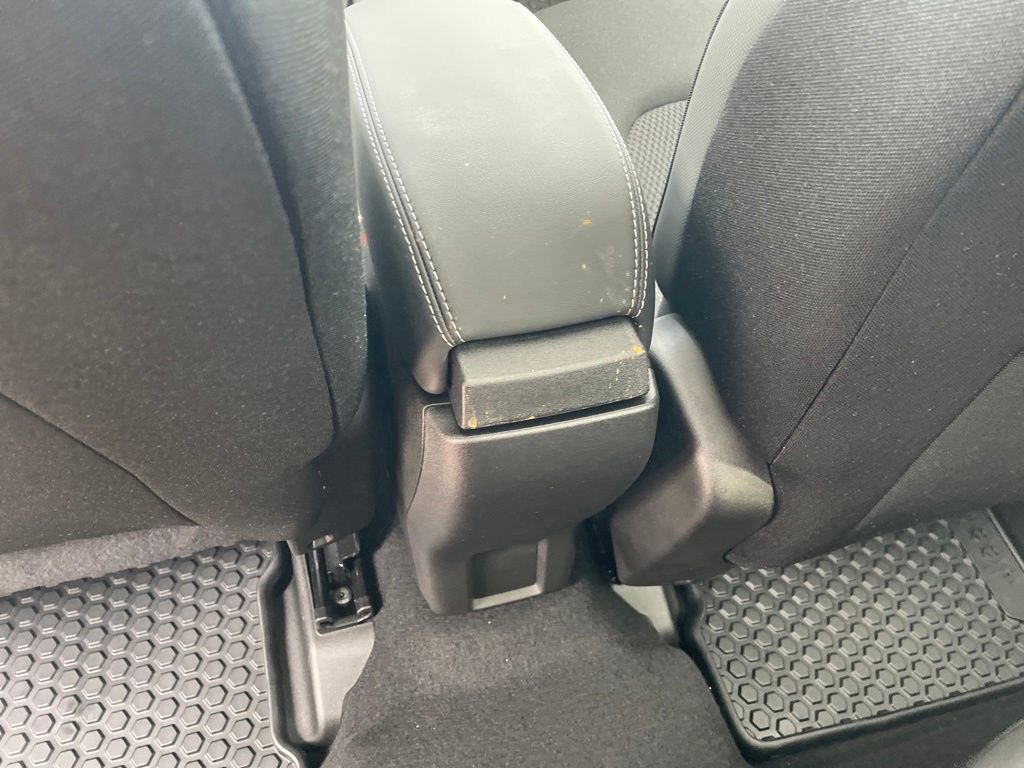 Used 2023 Jeep Renegade Latitude w/ Sun/Sound Group image 23