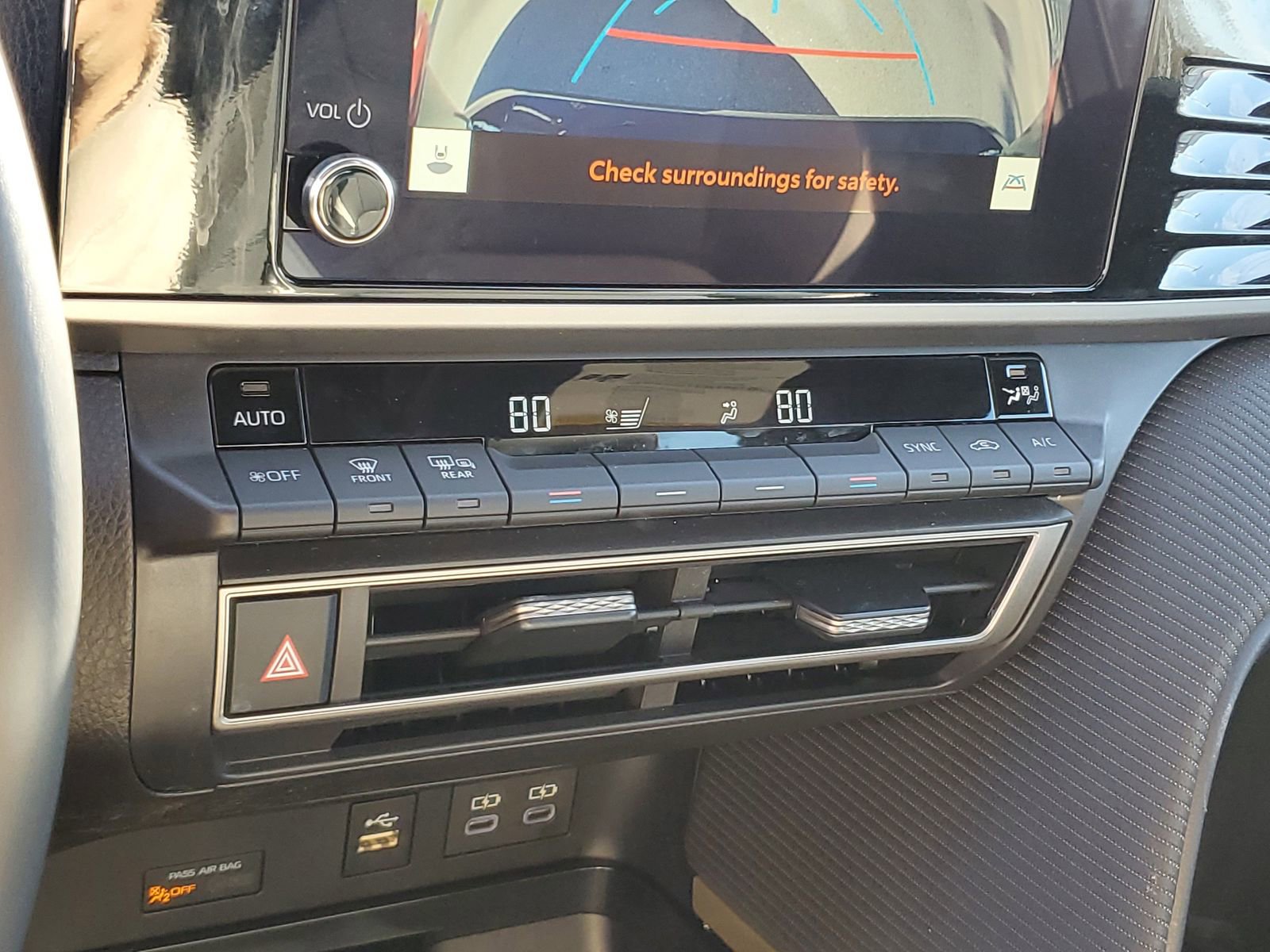 Certified 2025 Toyota Camry SE image 29