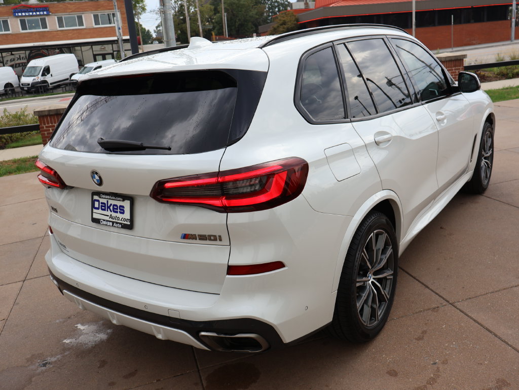 Used 2023 BMW X5 M50i w/ Executive Package AWD/4WD image 6