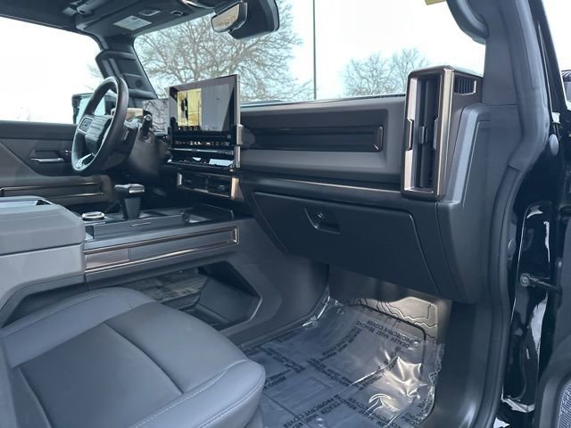 Used 2024 GMC Hummer EV 2X w/ LPO, Illumination Package image 38
