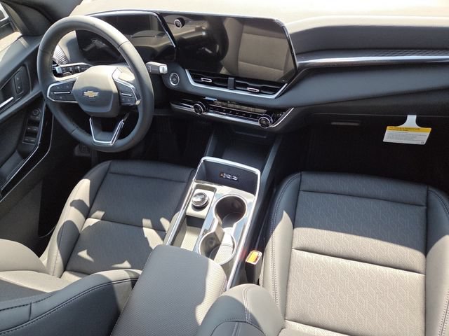 New 2027 Chevrolet Equinox LT w/ Convenience Package II FWD image 21