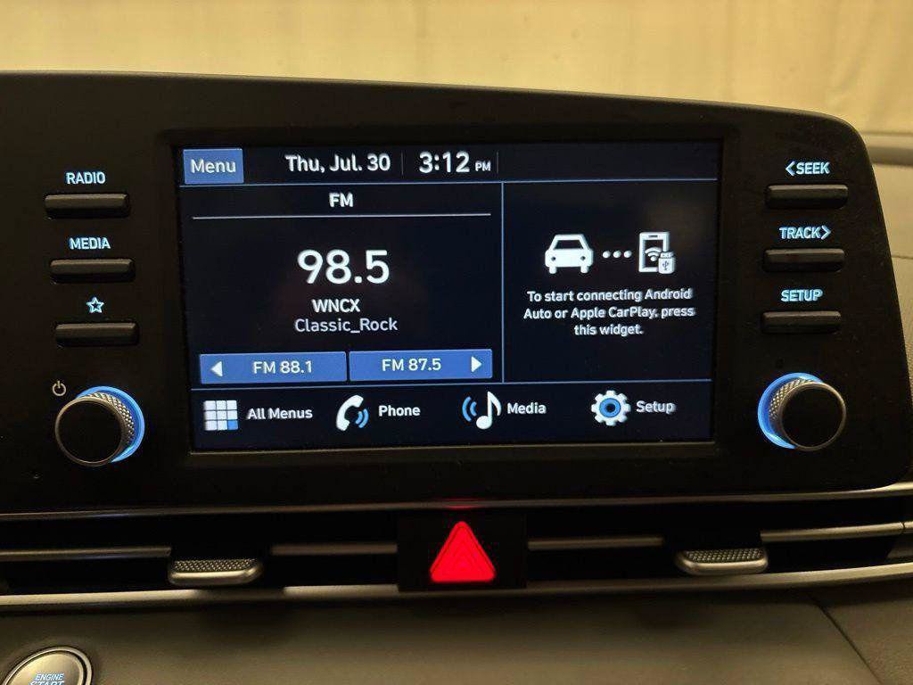 New 2026 Hyundai Elantra Sport w/ Cargo Package FWD image 17