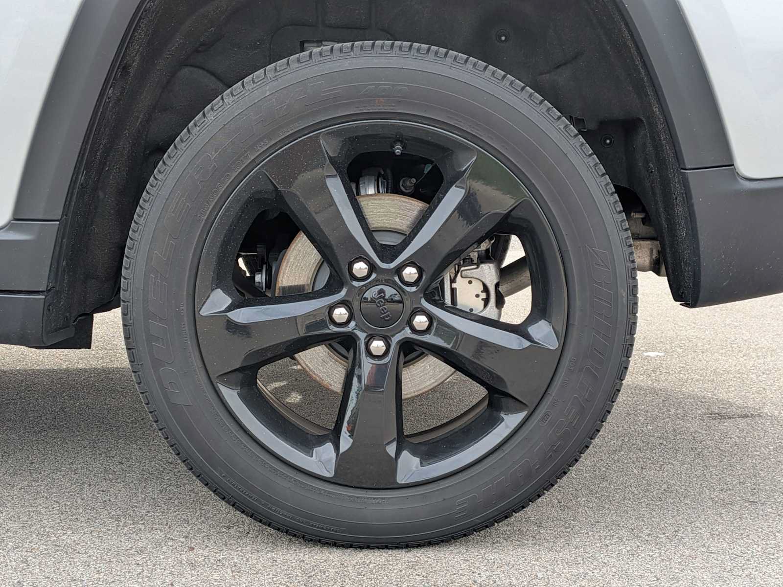 Certified 2024 Jeep Grand Cherokee Altitude AWD/4WD image 13
